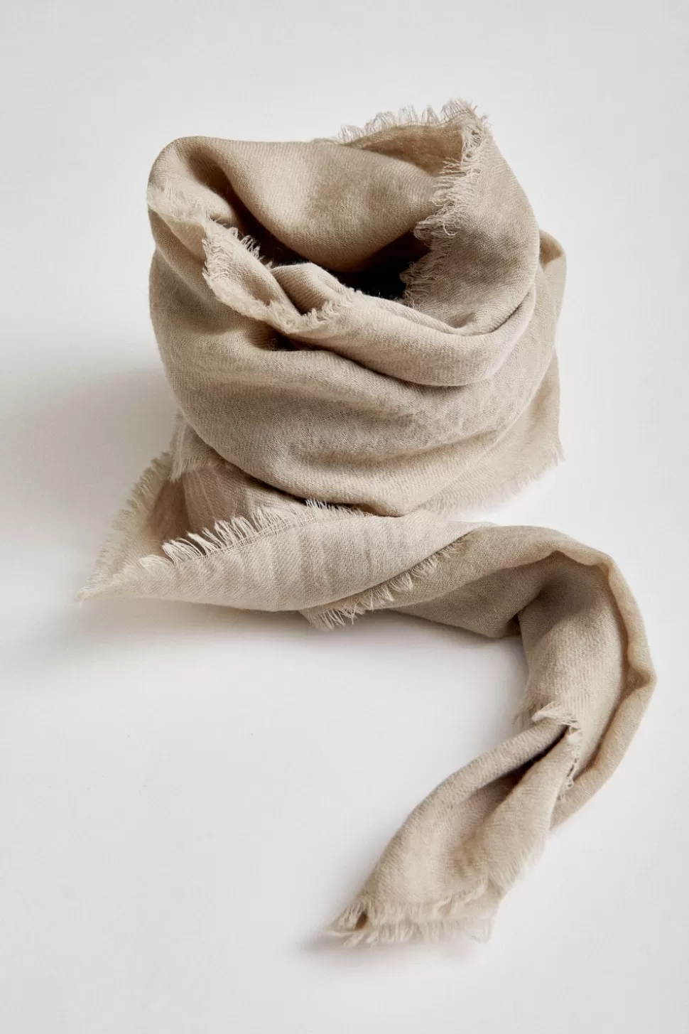 eseOese FOULARD WOOL BASIC AVENA Sale